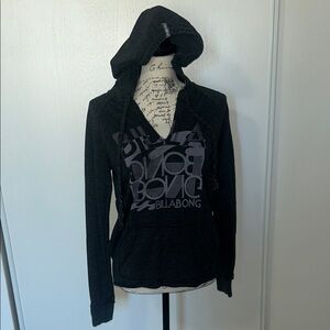 Y2K Billabong Sweater